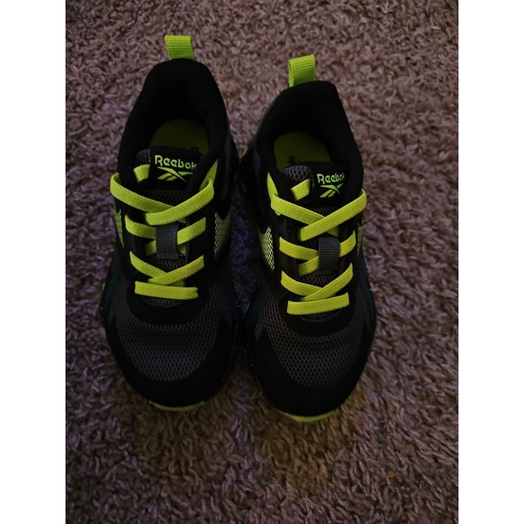 Reebok Infant/Toddler Shoes Size 7 and 9 Black/ Gray With Neon Green New In Box - Picture 1 of 5